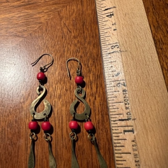 African dangle brass and bead earrings - Picture 2 of 3